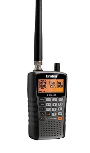 Uniden handheld radio scanner with antenna